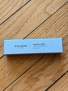 Blue Lagoon Mineral Mask
